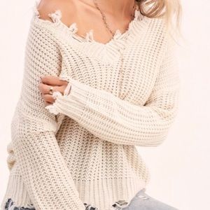 LA MIEL Distressed Sweater